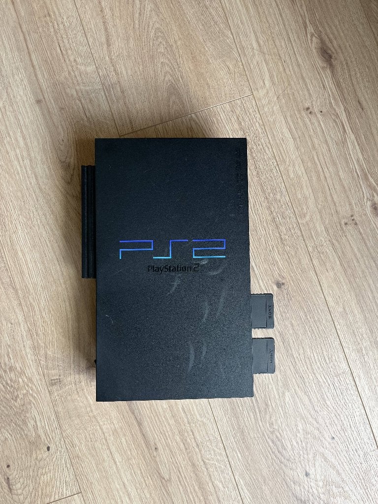 Playstation 2, Spelcomputers en Games, Spelcomputers | Sony PlayStation 2, Gebruikt, Ophalen of Verzenden, Zonder controller, Met geheugenkaart
