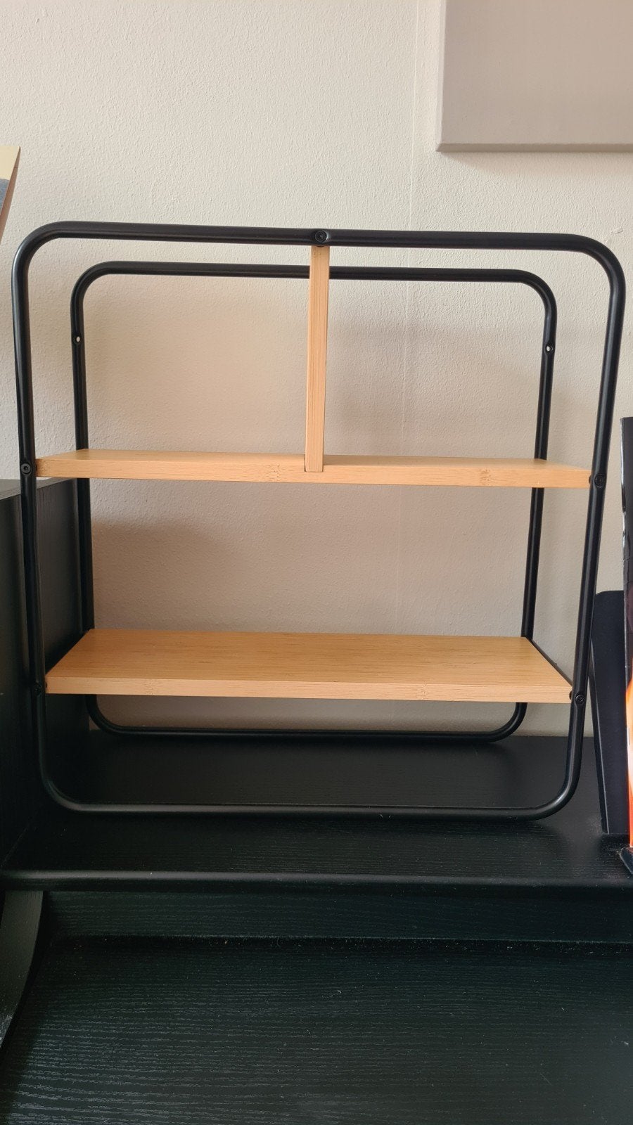 Ikea Hedekas Display Kastje - Zwart met Bamboe Planken, Ophalen, Zo goed als nieuw