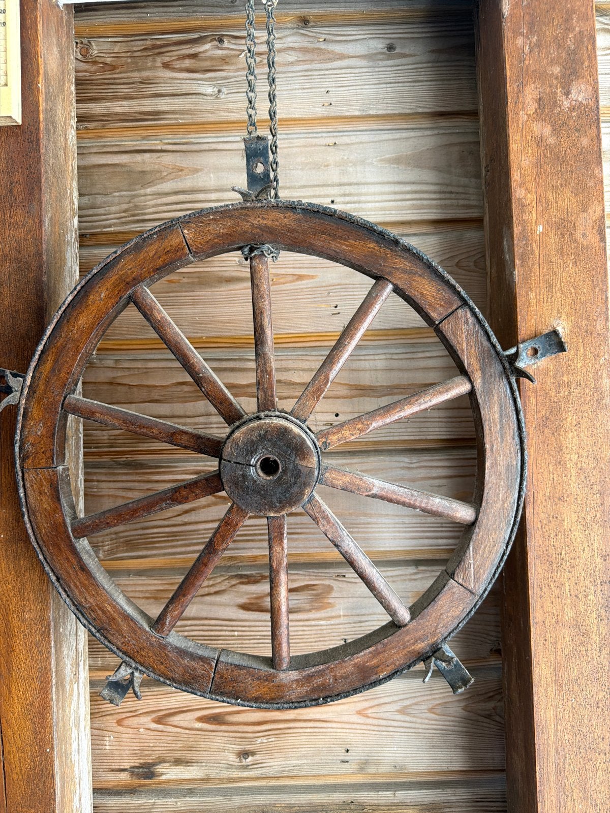 Antiek houten wagenwiel - Decoratief object, Ophalen
