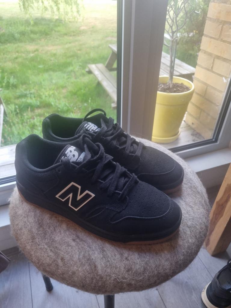 New Balance 480 Sneakers Zwart - Zo goed als nieuw, Zwart, New Balance, Ophalen of Verzenden, Sneakers of Gympen