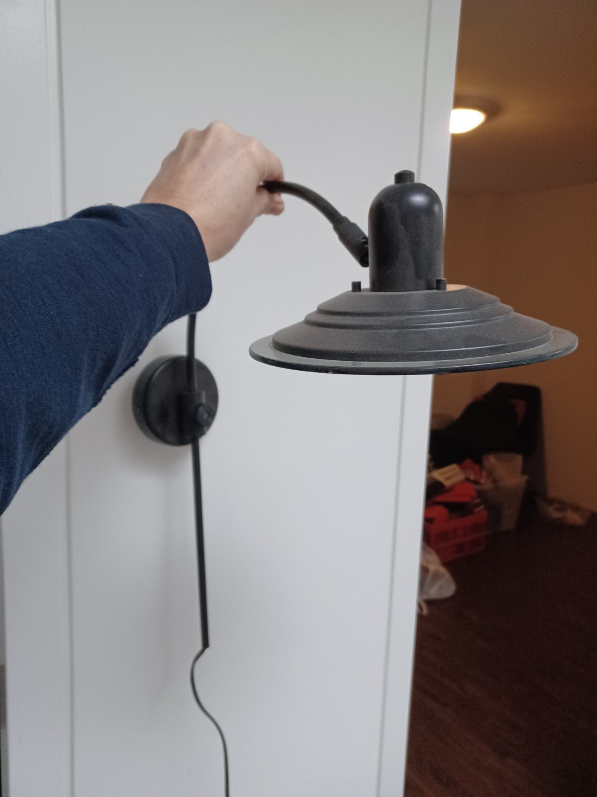 Zwarte wandlamp met snoer en stekker, Met snoer/stekker, Gebruikt, Zwart, Overige fittingen