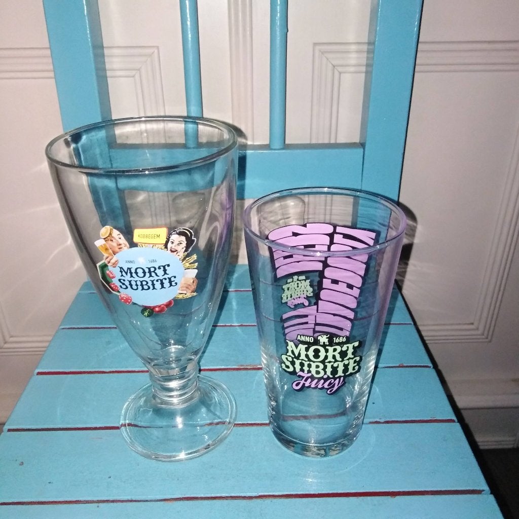 Mort Subite bierglazen 2 stuks, Ophalen, Zo goed als nieuw, Glas of Glazen, Overige merken