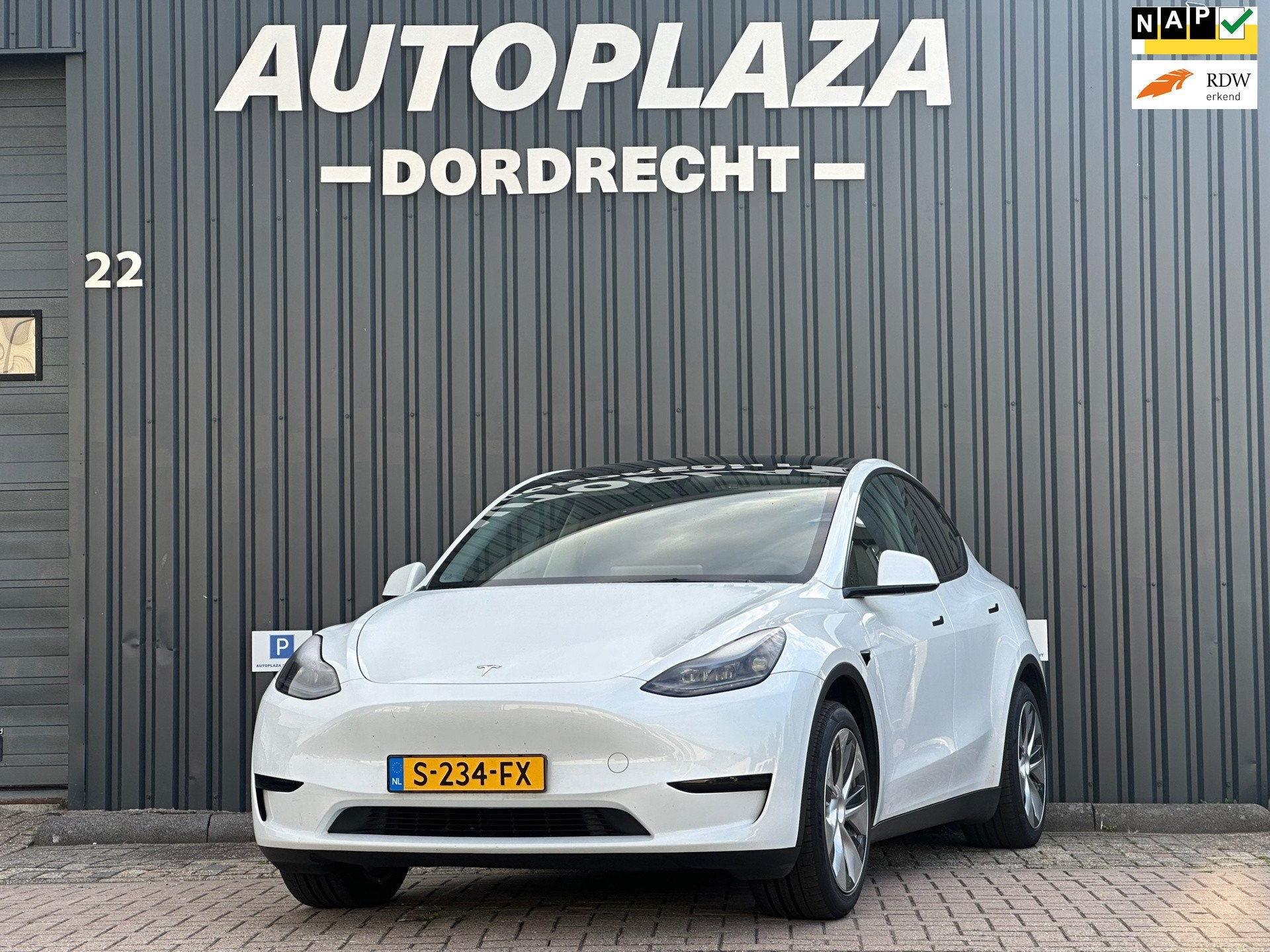 Tesla Model Y RWD 58 kWh SOH 89.5%|WARMTEPOMP, Auto's, Tesla, Automaat, 238 pk, Achterwielaandrijving, Gebruikt