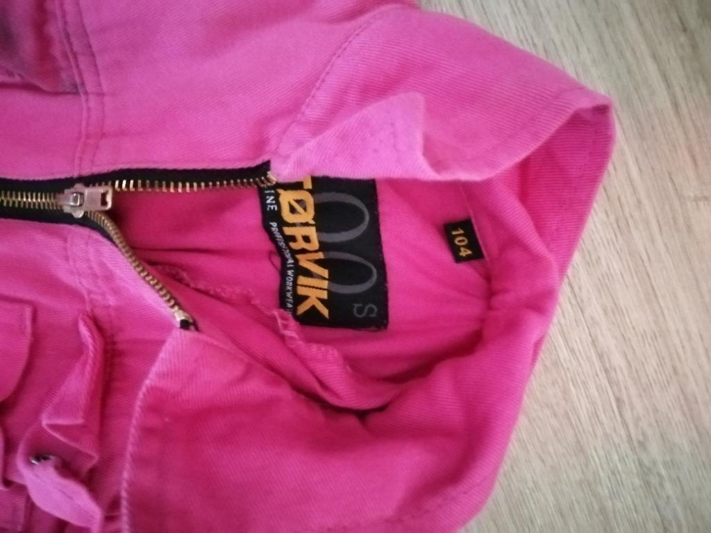 Roze overal 104, Ophalen of Verzenden, Zo goed als nieuw, Meisje, Overige typen