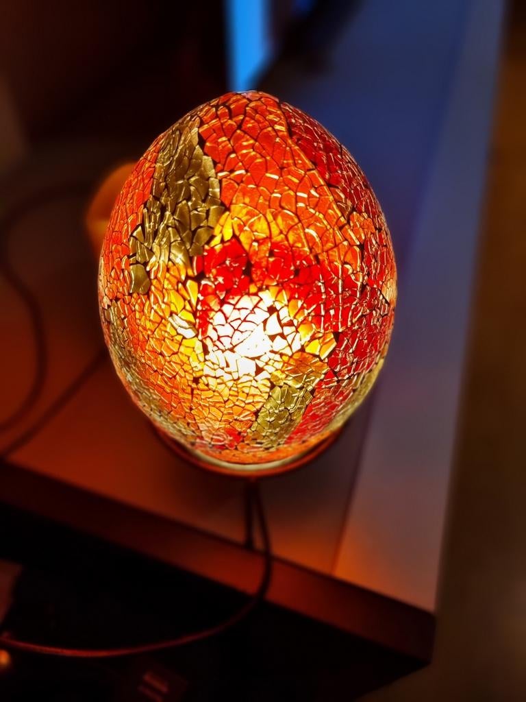 Leuk lampje eivormig, Ophalen, Zo goed als nieuw