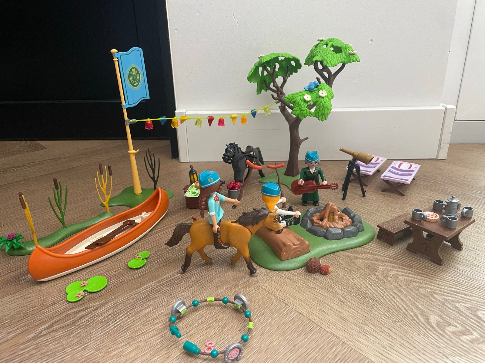 Playmobil Spirit Riding Free - Paardenkamp (70329), Gebruikt, Complete set, Overige typen, Ophalen of Verzenden