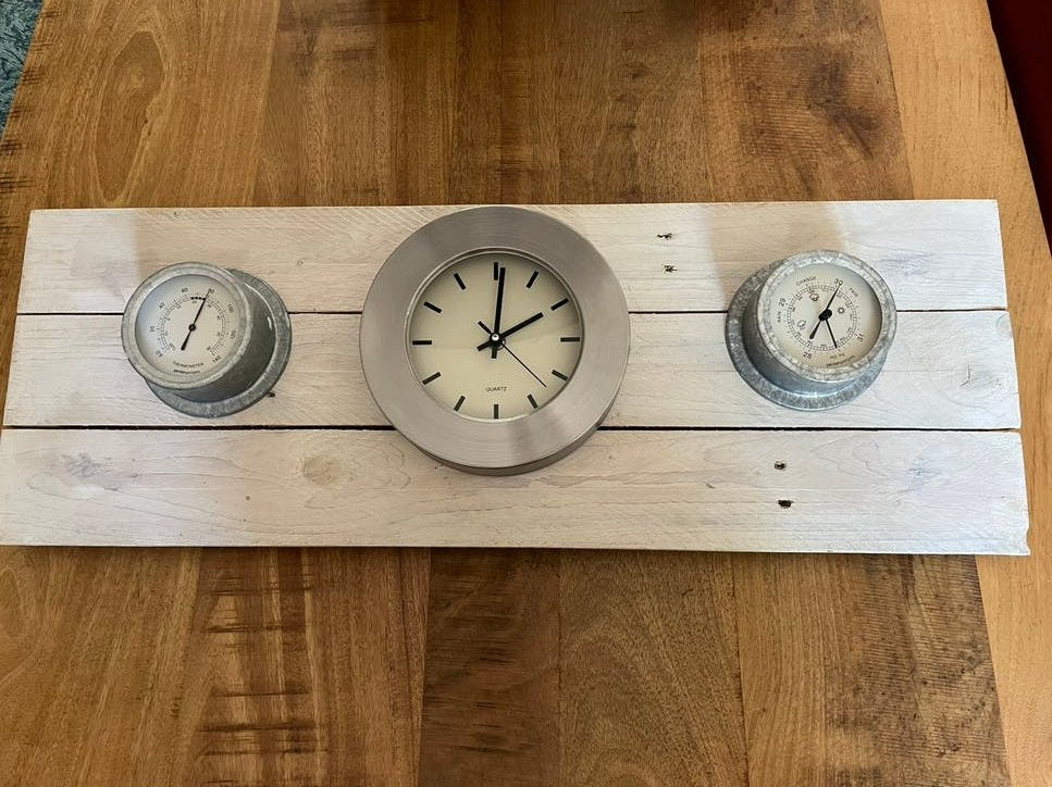 Weerstation. Klok, thermometer en barometer, Ophalen of Verzenden, Zo goed als nieuw