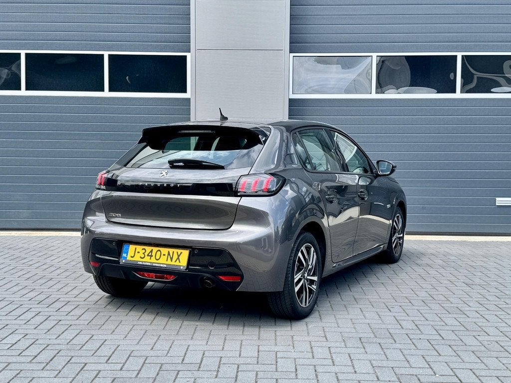Peugeot 208 1.2/ 101 PK Allure NAP/ LED/ Camera/ BTW/ PDC V+, Auto's, Peugeot, Voorwielaandrijving, 101 pk, Gebruikt, Euro 6