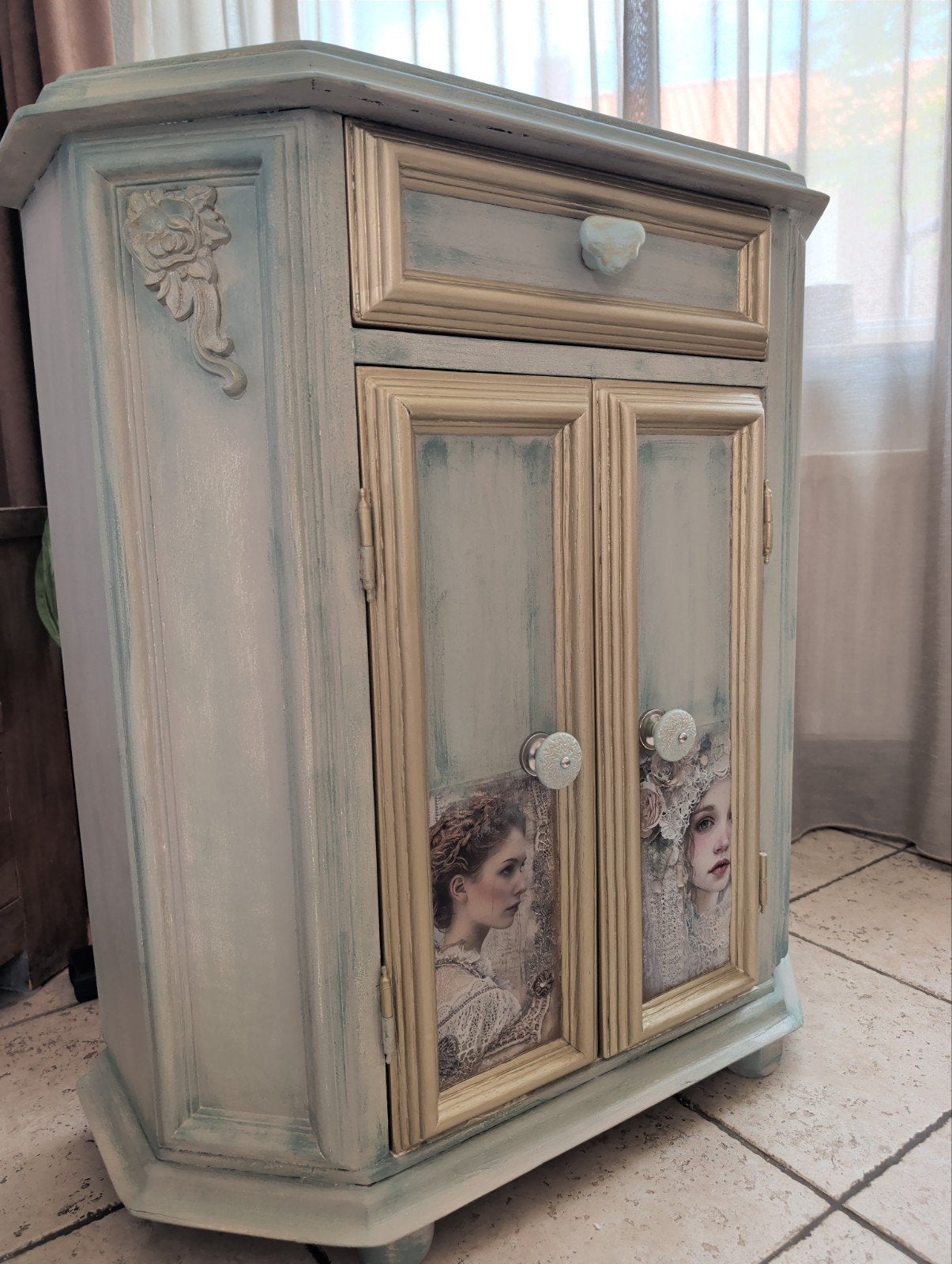 Uniek Vintage Kastje - Handgeschilderd en Gedecoreerd, Antiek en Kunst, Antiek | Meubels | Kasten, Ophalen