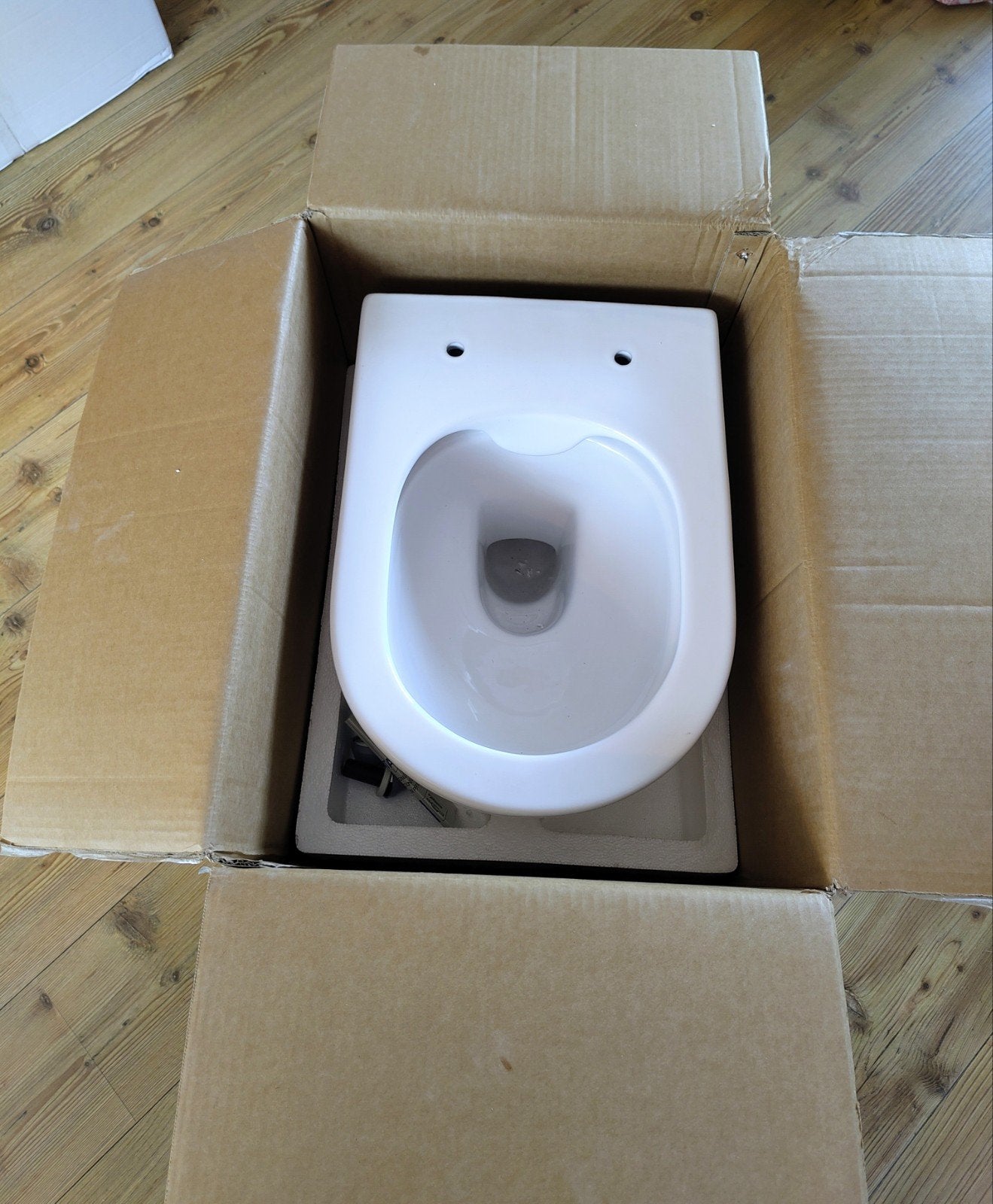Wit 'sani clear' toilet met wc-bril - nieuw ongebruikt, Ophalen, Nieuw, Toilet