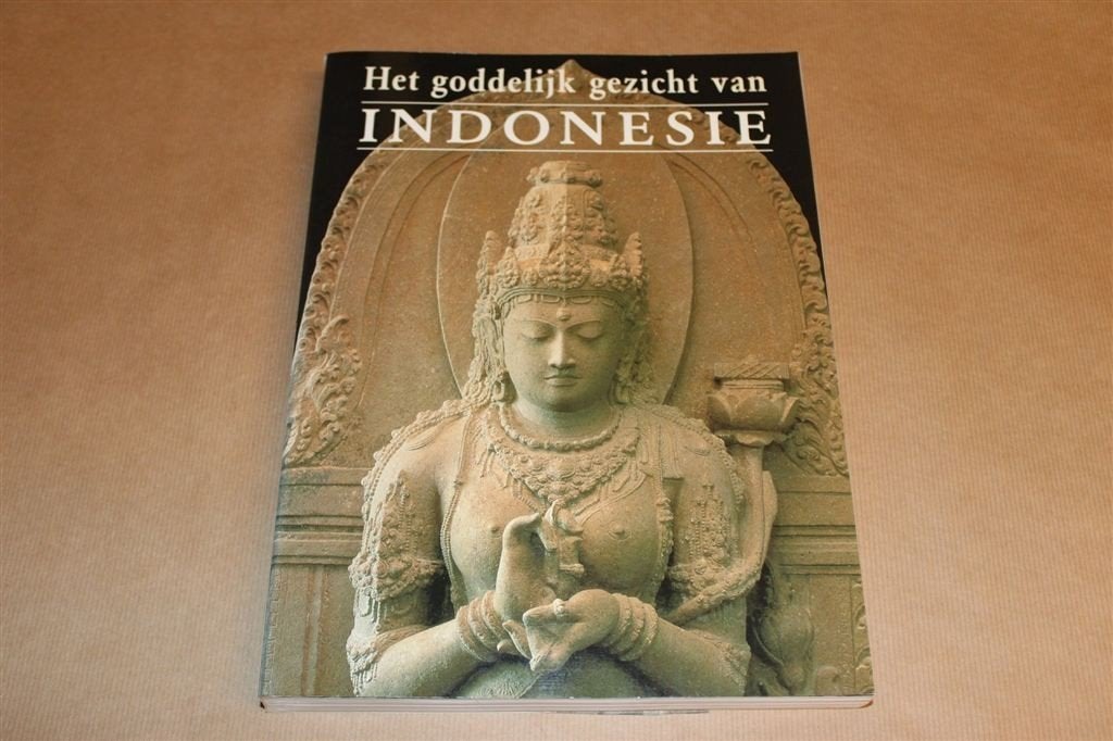 Goddelijk Gezicht Indonesië — Beeldhouwkunst Meesterwerken, Ophalen of Verzenden