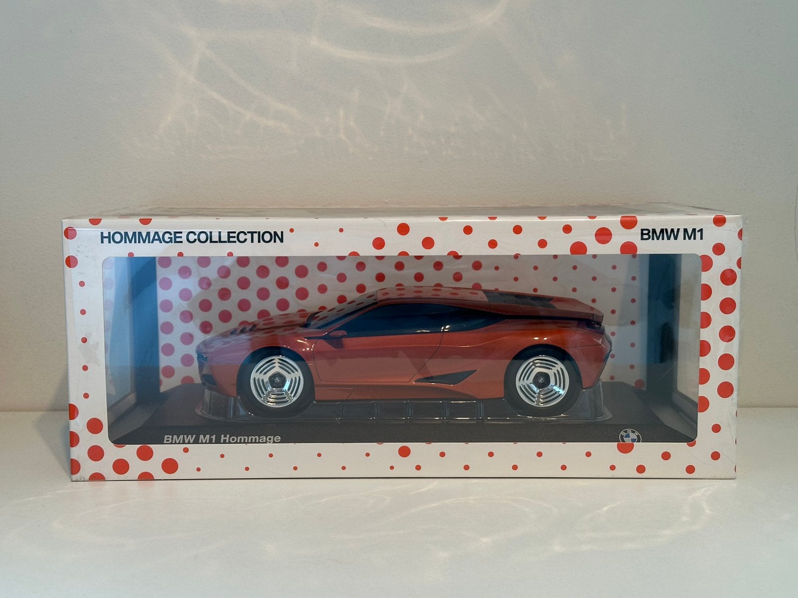 BMW M1 Hommage | Norev Hommage Collection | schaal 1:18, OVP, Hobby en Vrije tijd, Modelauto's | 1:18, Ophalen of Verzenden, Zo goed als nieuw