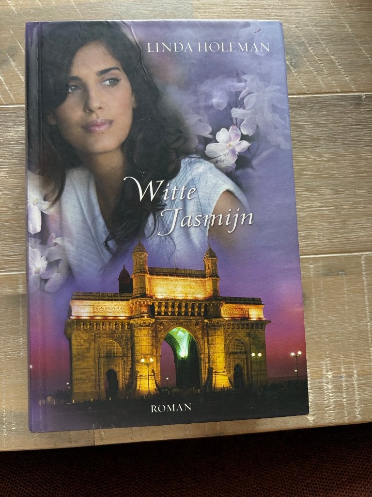 Witte jasmijn, Linda Holeman, Ophalen of Verzenden, Zo goed als nieuw, Nederland