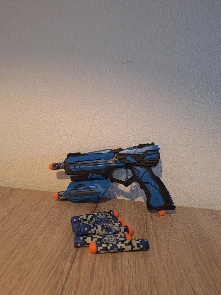 Nerf merk onbekend incl 10 pijlen, Ophalen