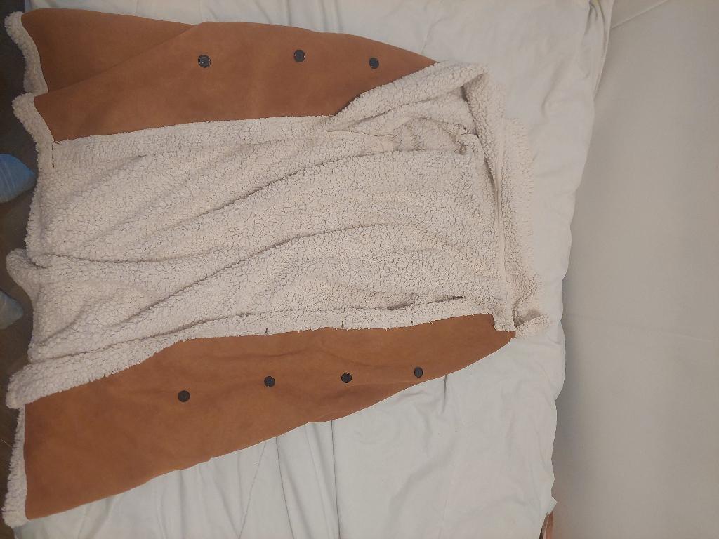 Coat in exellent condition, Ophalen of Verzenden, Zo goed als nieuw, Maat 52/54 (L), Bruin
