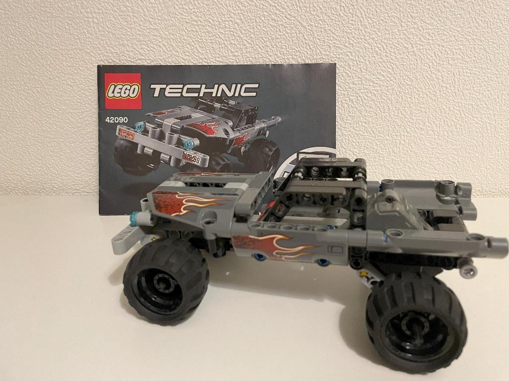 42090 - LEGO Technic Vluchtwagen - 42090, Lego, Compleet, Ophalen of Verzenden, Zo goed als nieuw