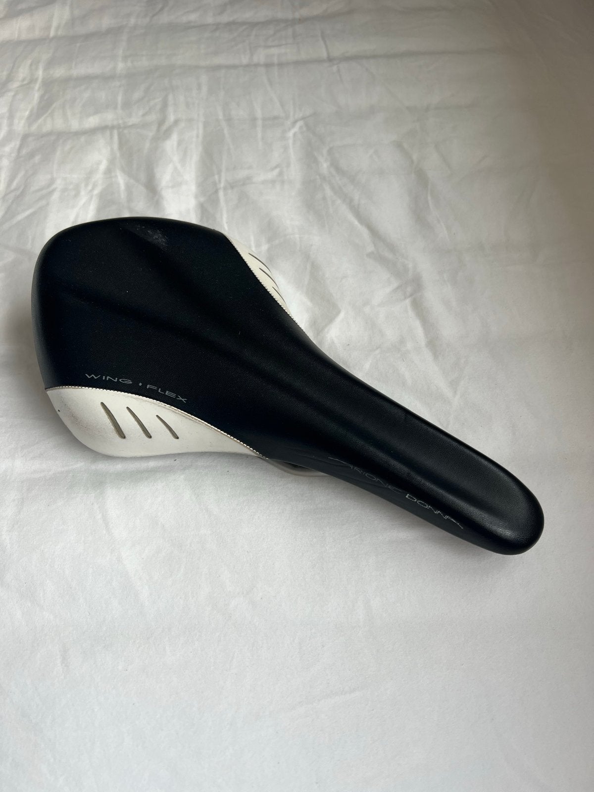 Fizik Arione Donna fietszadel Dames- Zwart/Wit, Ophalen, Gebruikt, Kunststof, Zadel