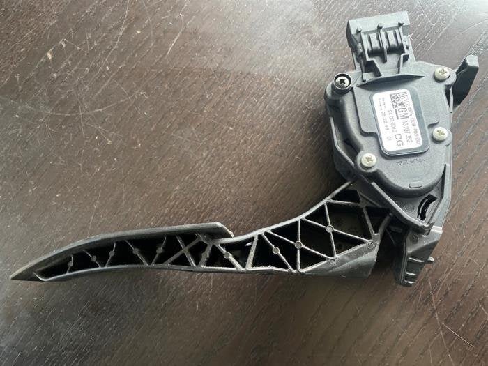 Gaspedaal van een Opel Insignia, Auto-onderdelen, Gebruikt, -, -, Opel