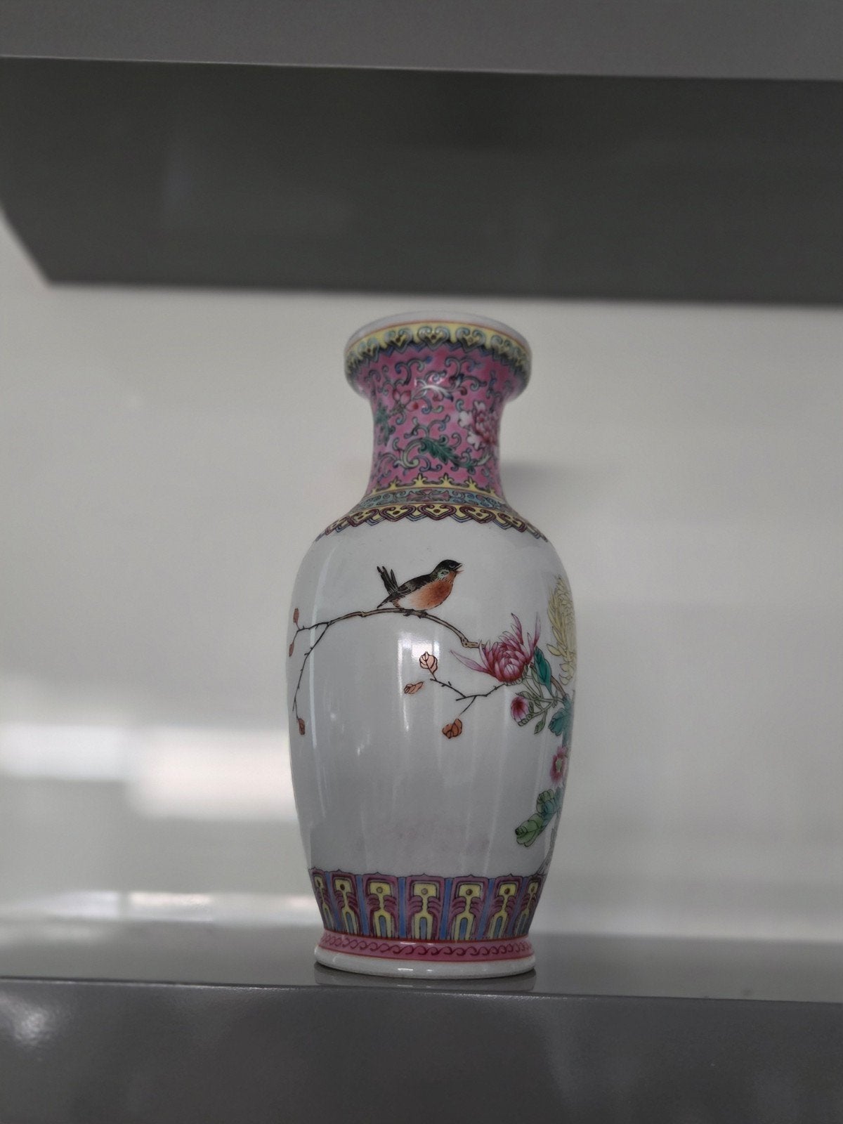 Chinese Famille Rose Vaas - Vogel en Gedicht - Roze Rand 28c, Antiek en Kunst, Ophalen of Verzenden