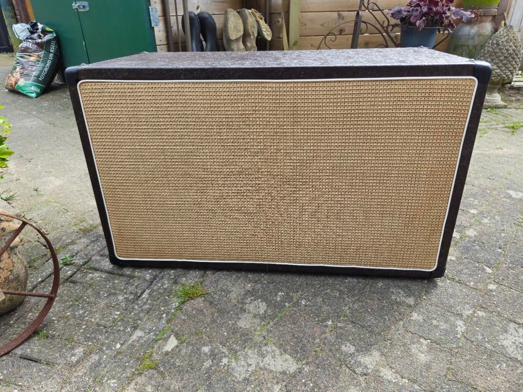 2x12 cabinet Celestion G12H-100, Muziek en Instrumenten, Versterkers | Bas en Gitaar, Ophalen, Zo goed als nieuw, 100 watt of meer