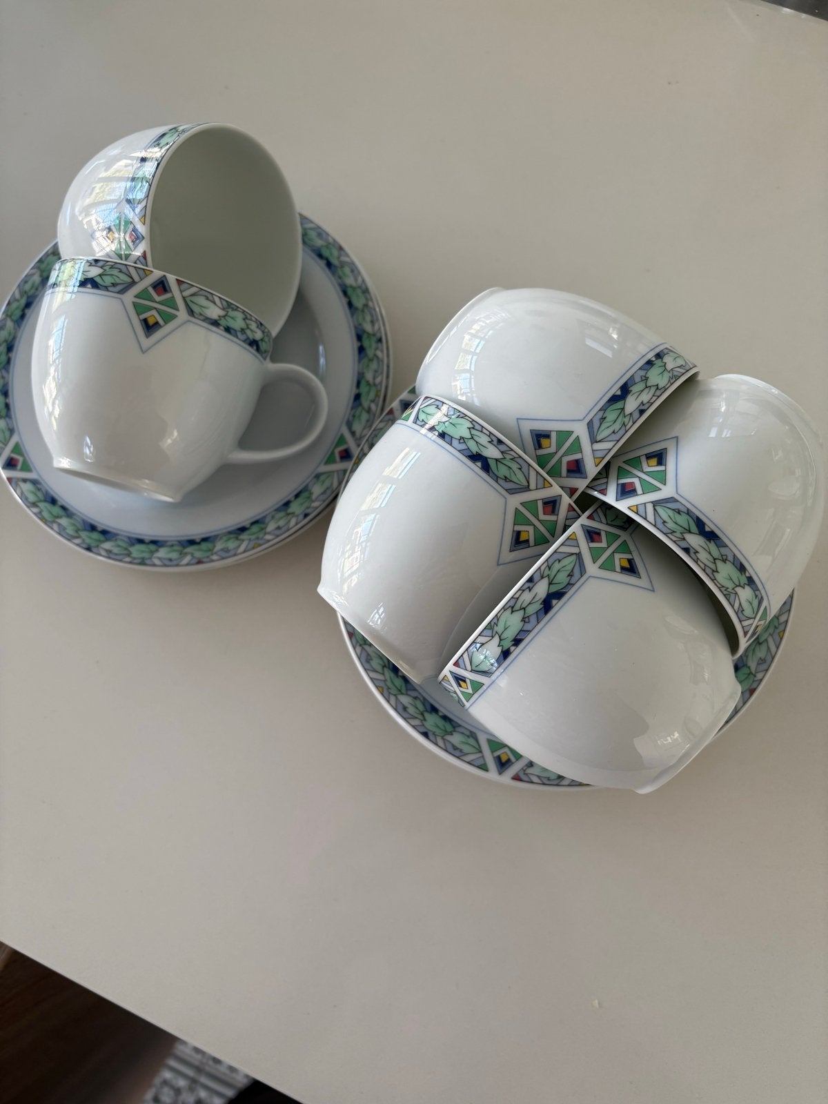 kopjes en schotels van arzberg voor AH, Ophalen of Verzenden, Zo goed als nieuw, Modern, Kop(pen) en/of Schotel(s)