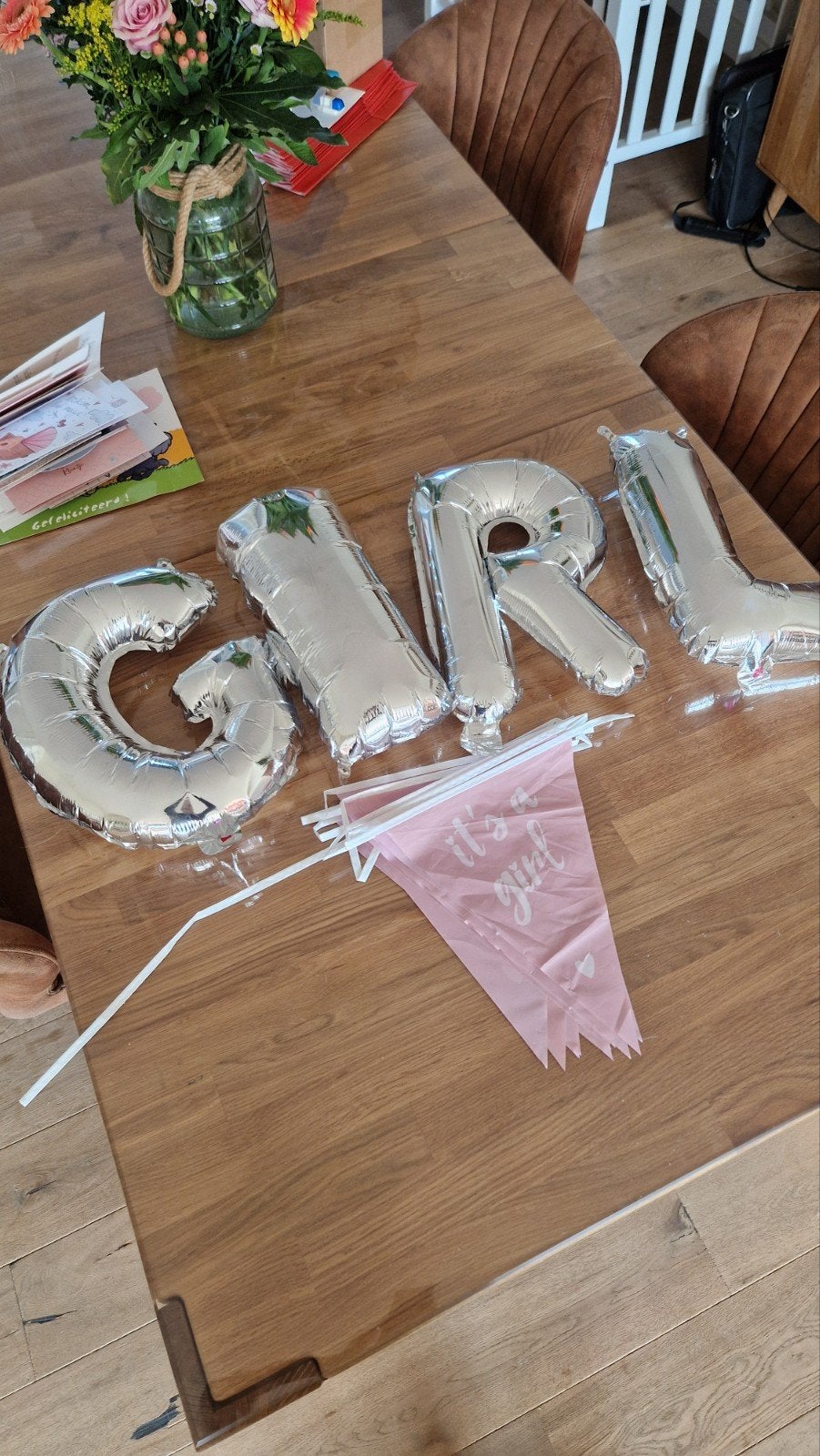 Geboorte decoratie meisje: Ballonnen & vlaggenlijn, Ophalen