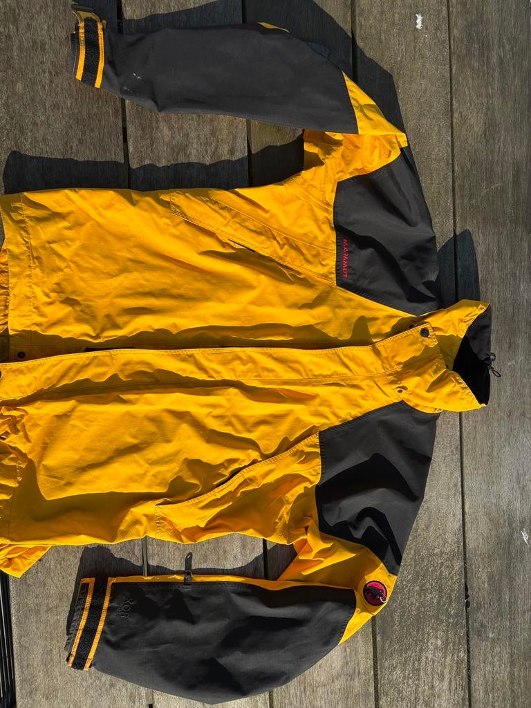 Mammut Logan XCR extreme goretex jas maat L, Ophalen of Verzenden, Zo goed als nieuw, Kleding