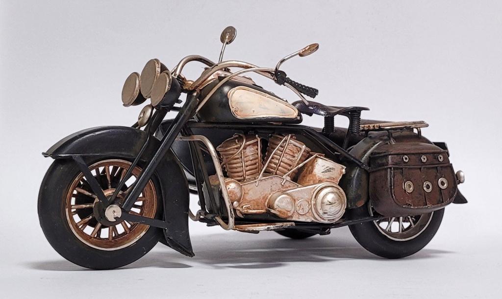 Motor met zijspan zwart motorcycle miniatuur van metaal deco, Huis en Inrichting, Woonaccessoires | Wanddecoraties, Nieuw, Ophalen of Verzenden