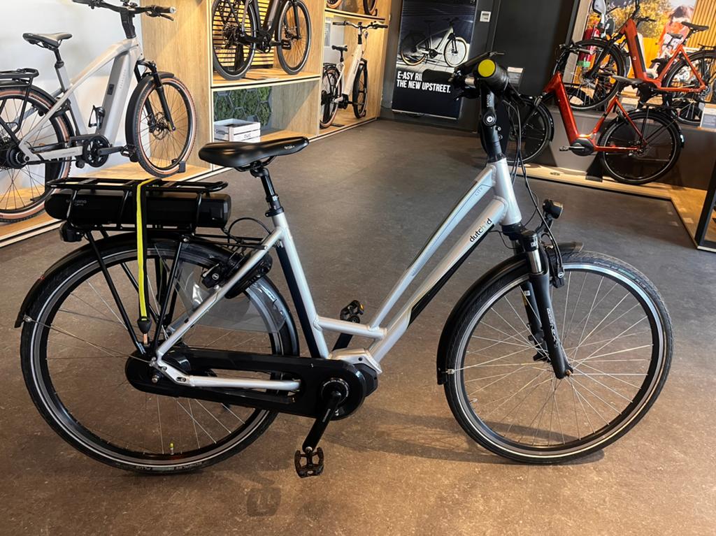 Dutch ID elektrische fiets middenmotor weinige km, 51 tot 55 cm, Ophalen of Verzenden, Zo goed als nieuw, Overige merken