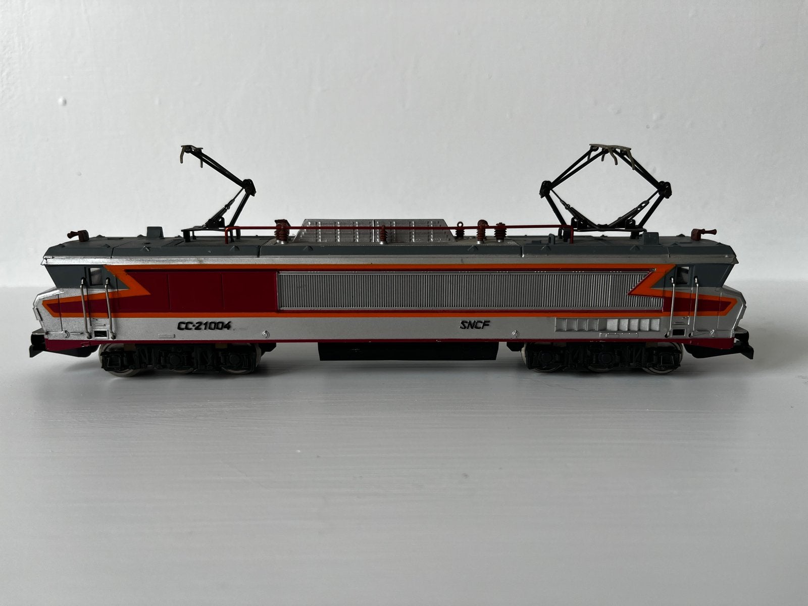 Jouef SNCF CC 21004 H0 – gelijkstroom – compleet en werkend, Jouef, Ophalen of Verzenden, Zo goed als nieuw, Analoog