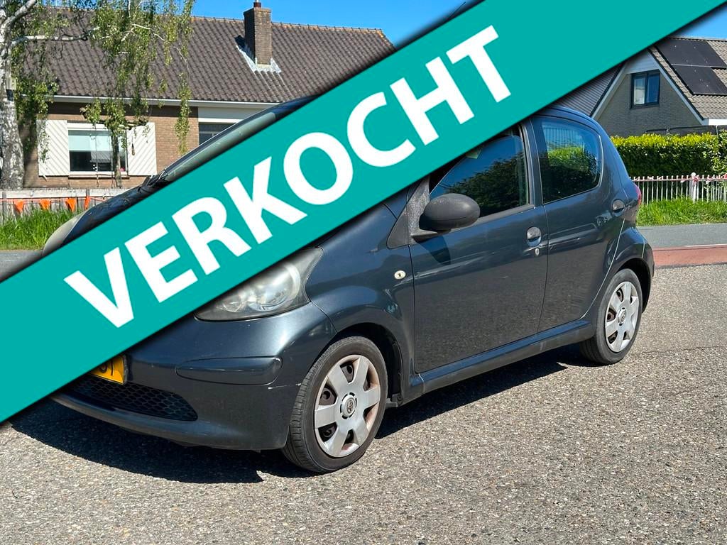 Toyota Aygo 1.0-12V, Voorwielaandrijving, 4 stoelen, 68 pk, Bedrijf