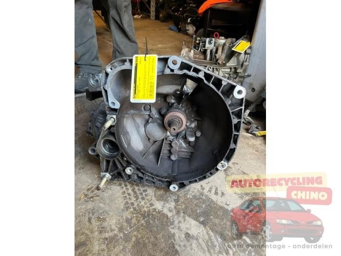 Versnellingsbak van een Alfa Romeo GT, Auto-onderdelen, Transmissie en Toebehoren, Ophalen, Gebruikt, -, -