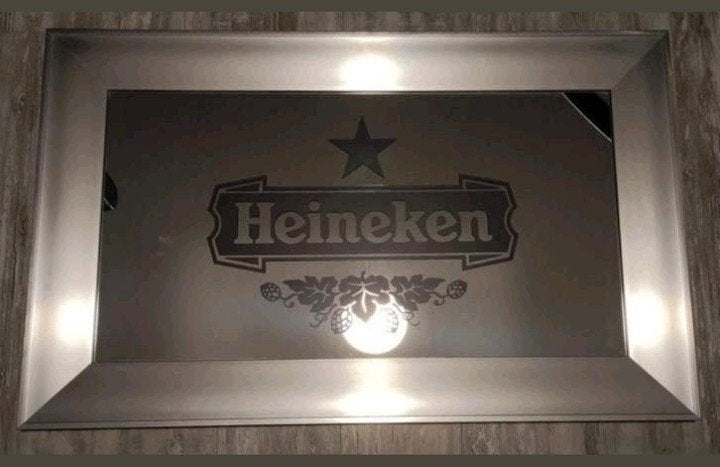Grote Heineken spiegel, Ophalen