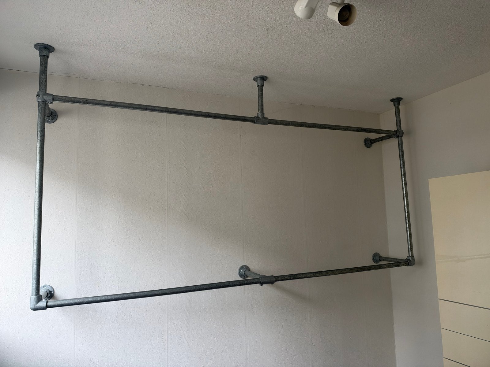 Op maat gemaakt kledingrek van steigerbuizen, Ophalen, 200 cm of meer, Zo goed als nieuw, Metaal
