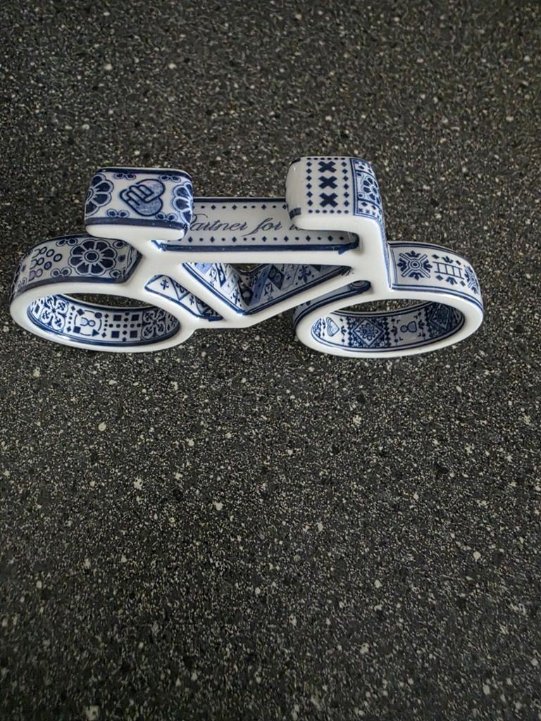 Delfts blauw keramieken fietsje Marcel Wanders, Antiek en Kunst, Kunst | Designobjecten, Ophalen of Verzenden