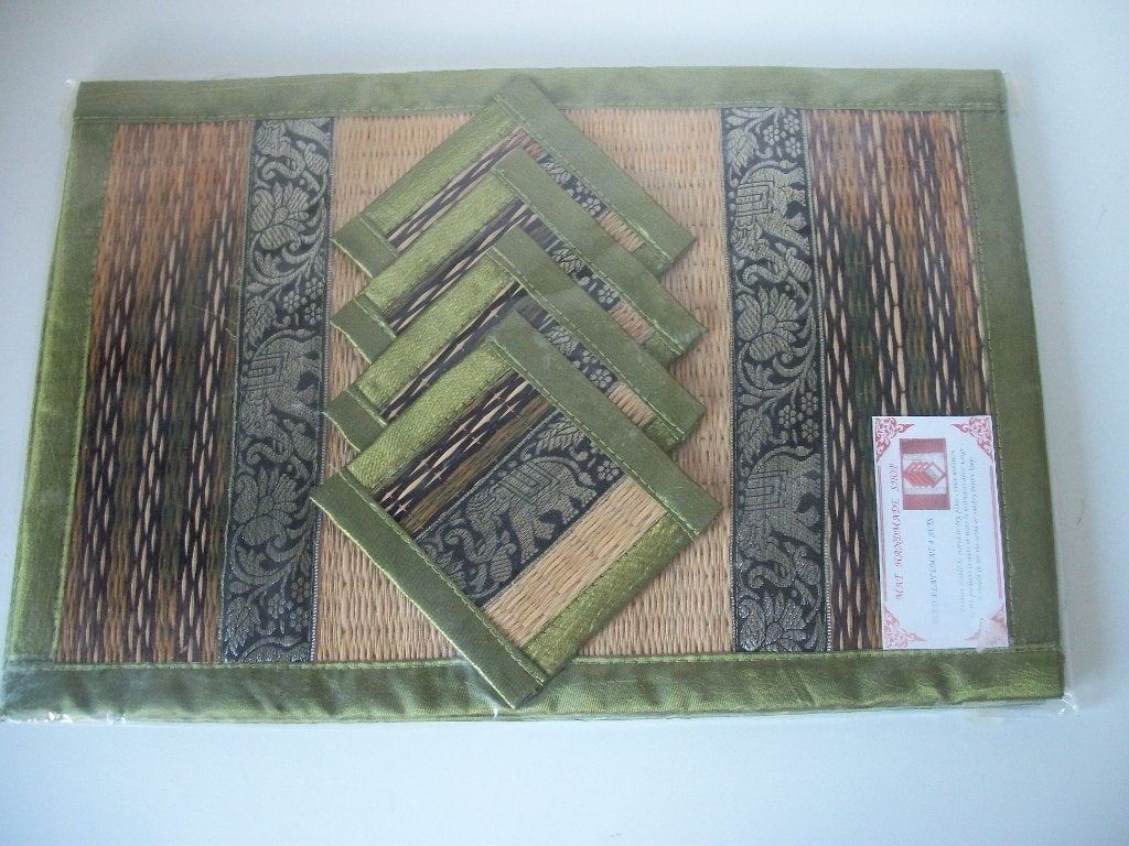 4 Placemats en 4 Onderzetter - Olifant Riet - 30 x 45 - Nw, Ophalen of Verzenden, Nieuw, Bord
