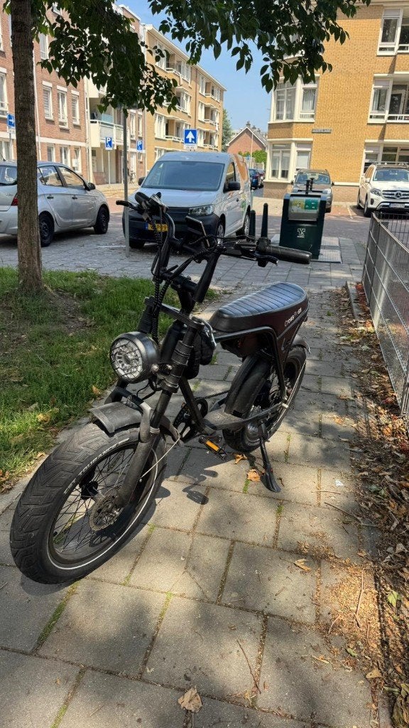 Ouxi v8 fatbike, Minder dan 30 km per accu, Zo goed als nieuw, 59 cm of meer, Ophalen