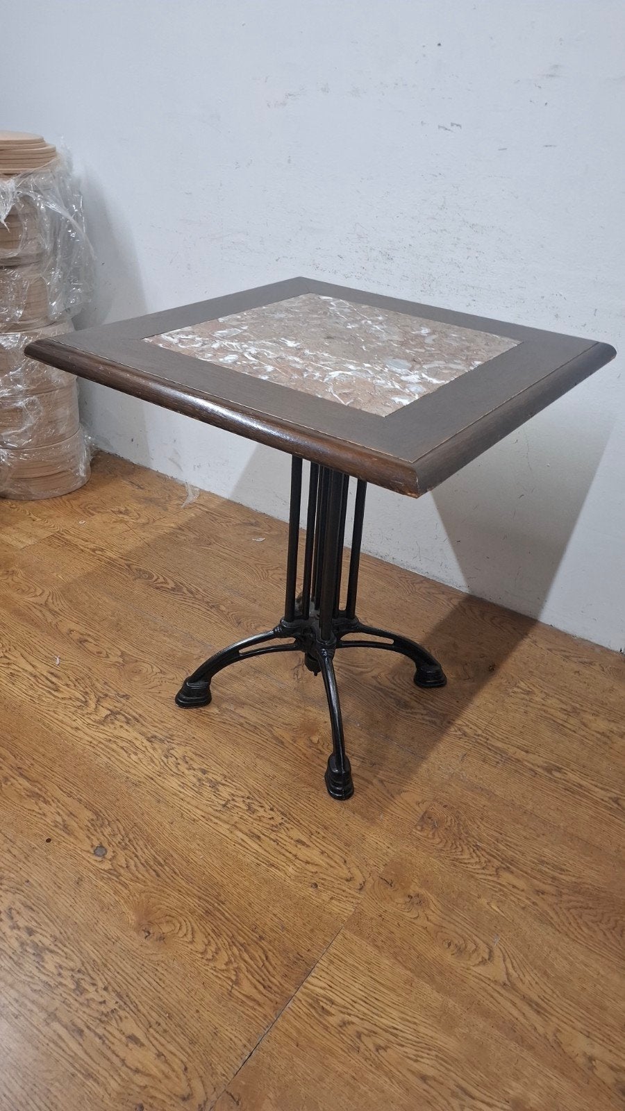 9 tafels 70x70 cm eiken met natuursteen inleg horeca cafe, Zo goed als nieuw, 60 cm of meer, Rechthoekig, Hout