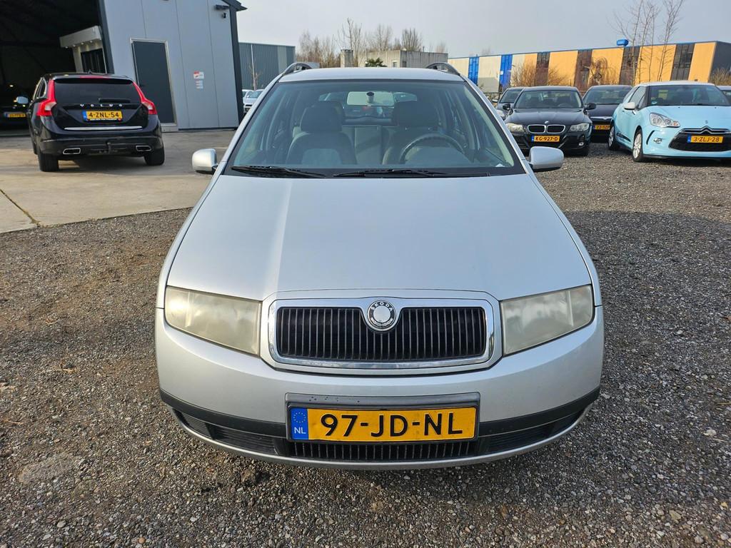Skoda Fabia Combi 1.4 Comfort Airco, Auto's, Skoda, Voorwielaandrijving, 450 kg, Gebruikt, 4 cilinders