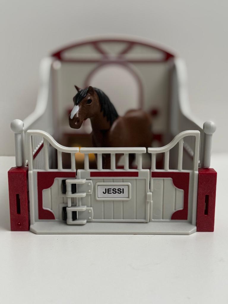 Playmobil Country – Shire met paardenbox – 5108, Kinderen en Baby's, Speelgoed | Playmobil, Ophalen of Verzenden, Gebruikt, Complete set