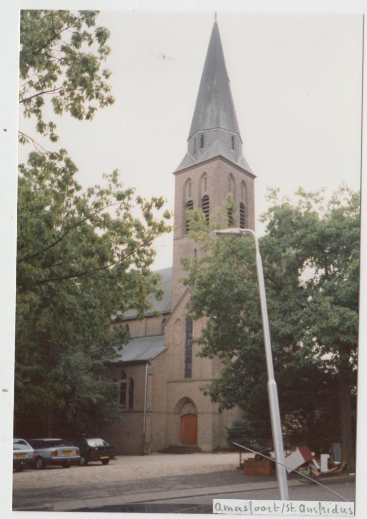 Amersfoort RK Kerk St. Ansfridus FOTO, Verzenden, 1980 tot heden, Ongelopen, Utrecht