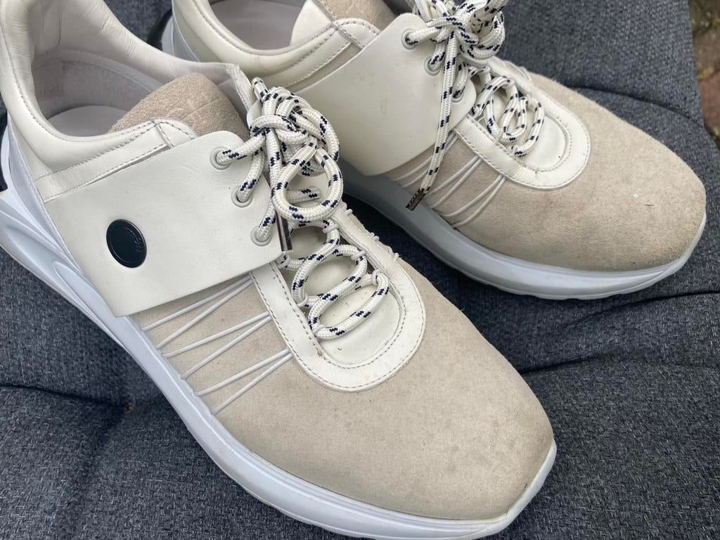 High Use sneakers  maat 41, Beige, Ophalen of Verzenden, Sneakers of Gympen, Zo goed als nieuw