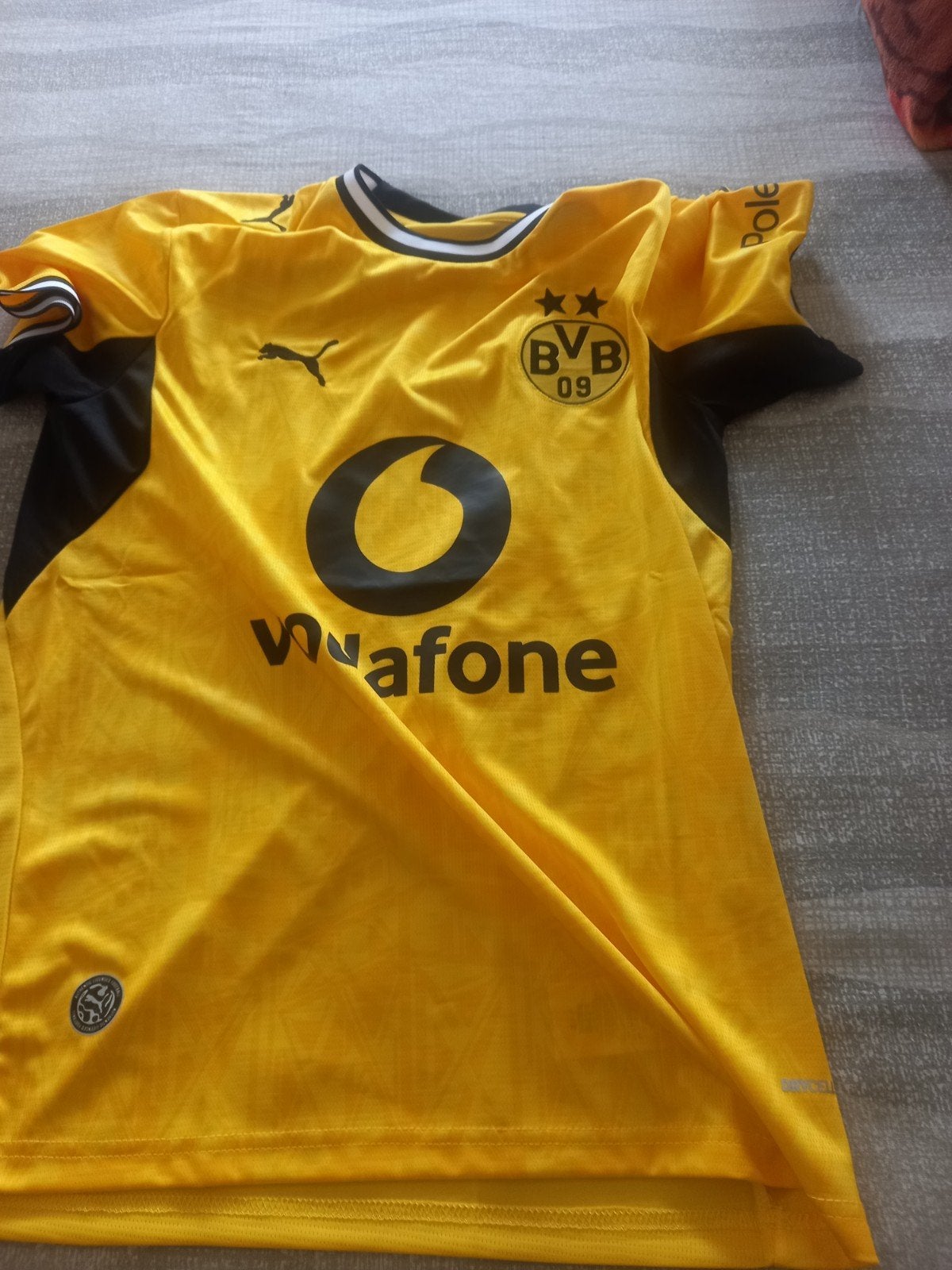 Borussia Dortmund voetbalshirt - Geel - Maat M, Sport en Fitness, Voetbal, Maat S, Ophalen of Verzenden, Zo goed als nieuw