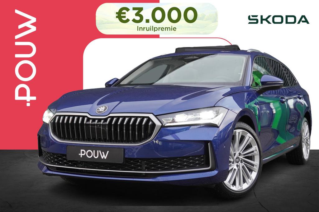 Skoda Superb Combi 1.5 TSI 204pk PHEV Business Edition | Win, Auto's, Skoda, Stof, 1498 cc, 4 cilinders, Blauw