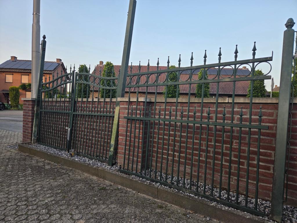 2 delige poort met hekdeel, Tuin en Terras, Tuinhekken en Hekwerk, Ophalen, IJzer