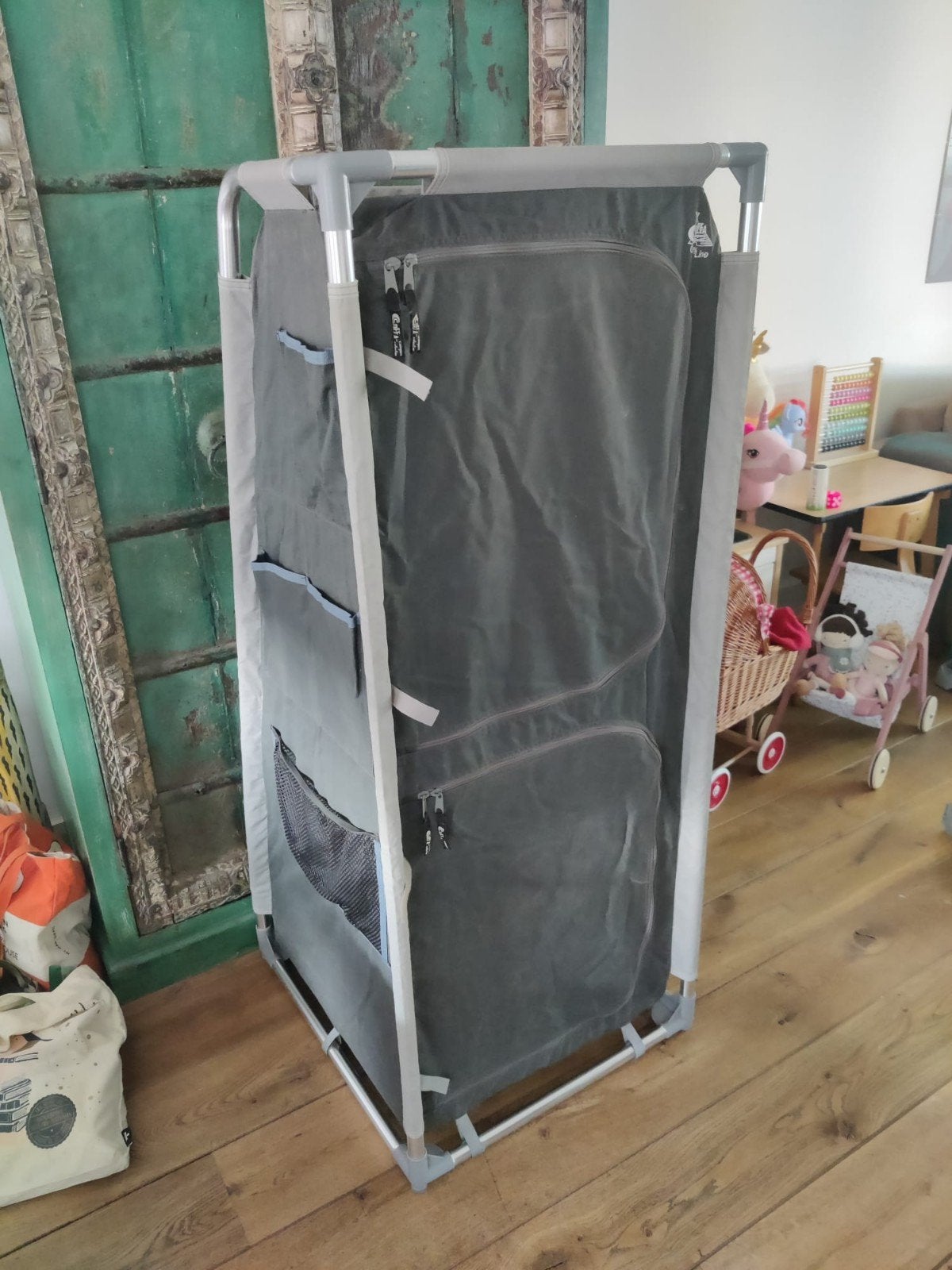 Defa Grey Line schuine kast 140 cm, Ophalen, Gebruikt