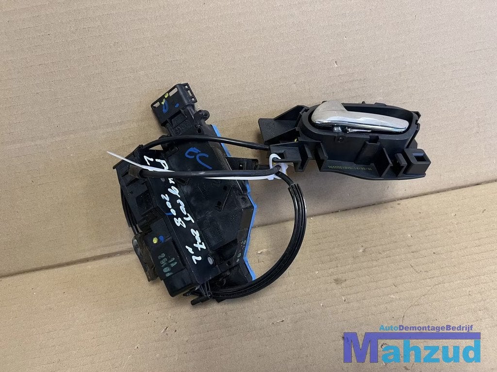 PEUGEOT 207 Hatchback Links achter deur portier slot 2006-20, Taurusavenue 1
2132 LS  Hoofddorp, NL, Gebruikt, Contact.group@renault.com