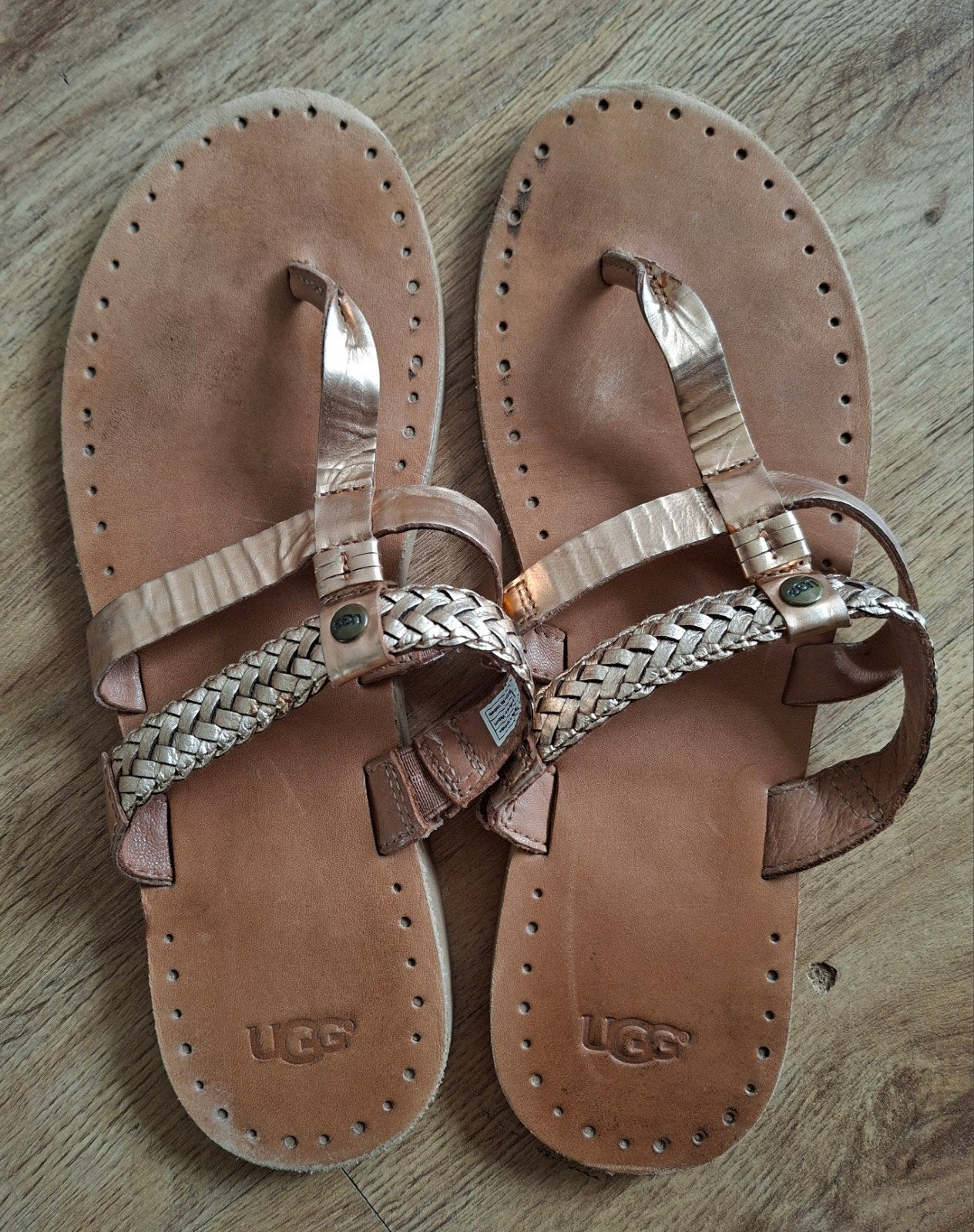 Slippers UUG Audra mt 42, Slippers, Bruin, UUG, Ophalen of Verzenden