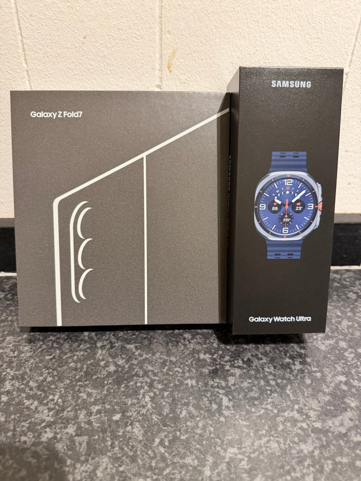 Samsung galaxy Z Fold 7+Samsung Galaxy Watch Ultra (2025, Blauw, Hartslag, Ophalen of Verzenden, Zo goed als nieuw