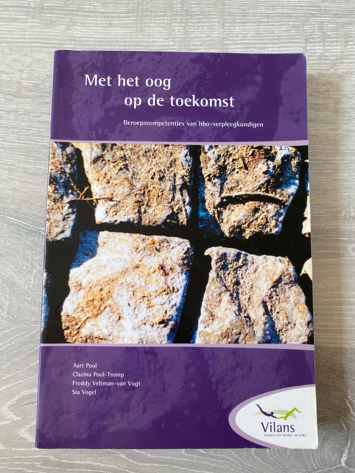 Met het oog op de toekomst, Ophalen of Verzenden, Zo goed als nieuw